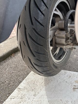 Suzuki Burgman 400 K8