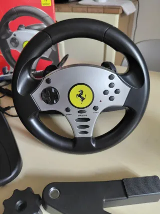 Thrustmaster Ferrari Universal Challenge
