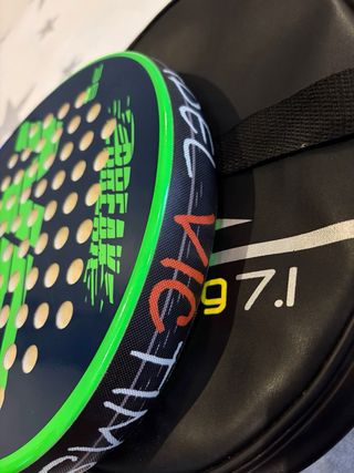 Pala pádel Enebe Cyborg Carbon 7.1