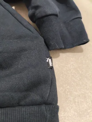 Sudadera Puma Negra con Logo Blanco