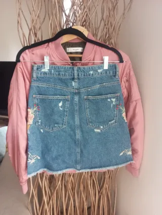 Minifalda Mango bordada Talla XS