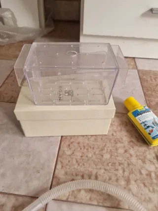 Acquario 50 litri 50x30x40 Nero Conpleto