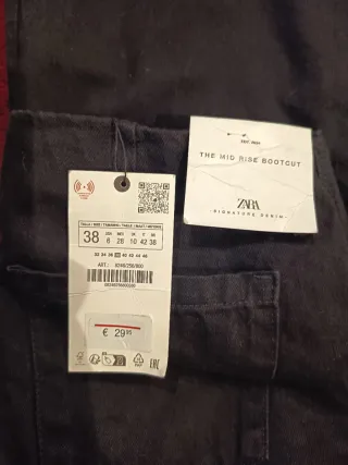 Pantalón Zara Negro Talla 38 The Mid Rise Bootcut