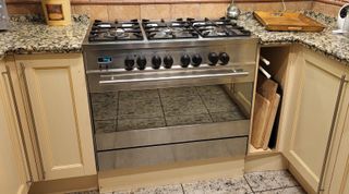 Cocina a gas y Horno grande