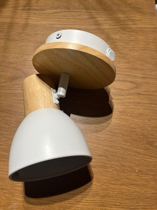 Lámpara Nórdica Pared Madera y Blanco