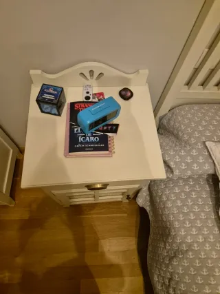 Muebles habitación juvenil sin silla ni escritorio