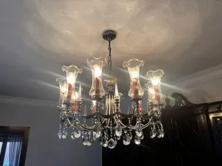 Lámpara colgante dorada con cristales