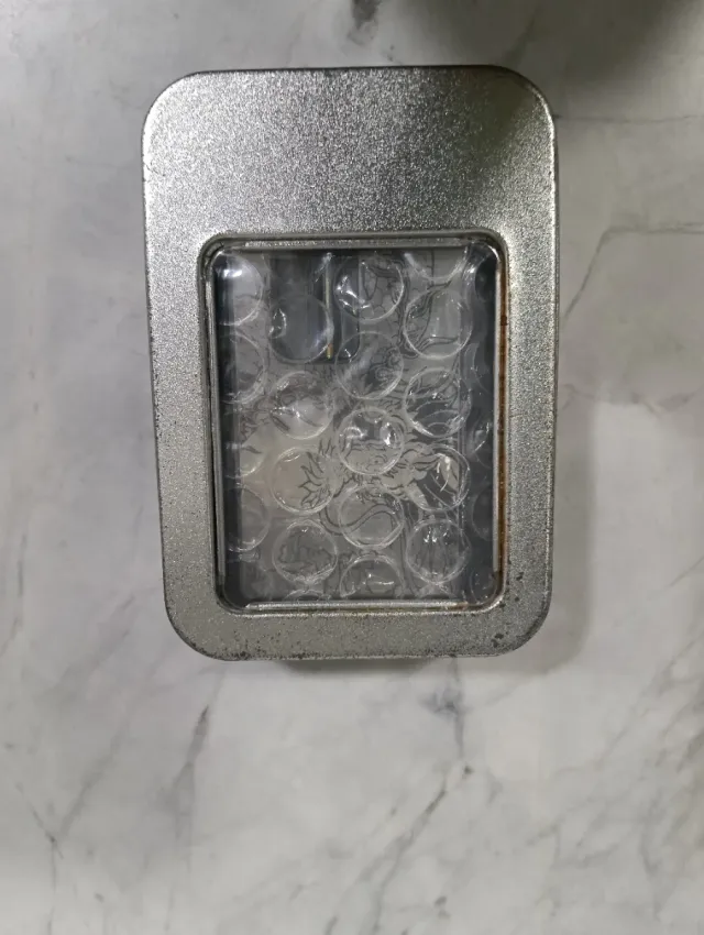 Mechero de gas con dragón