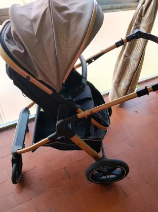 Cochecito bebé 3 en 1 semi nuevo