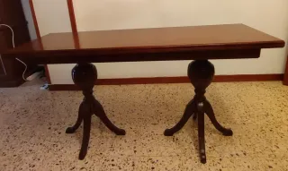 Mesa de salón extensible madera