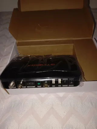 GTmedia V7 PRO DVB T2/S2X Combo