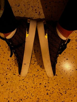 Sneakers Liu Jo marroni con logo dorato