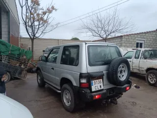 Mitsubishi Montero 2003