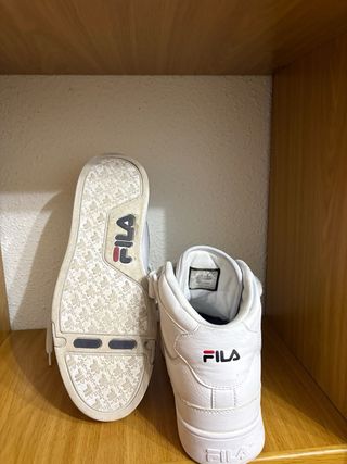 Zapatillas Fila Talla 42 Blancas