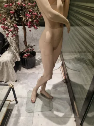 Maniquí mujer cuerpo entero