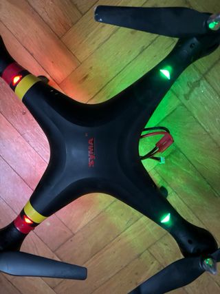 DRON Syma X8W Negro