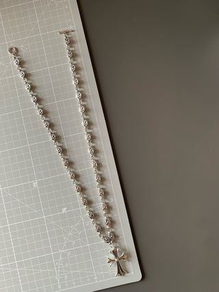 Collana con croce in acciaio inossidabile stile ch