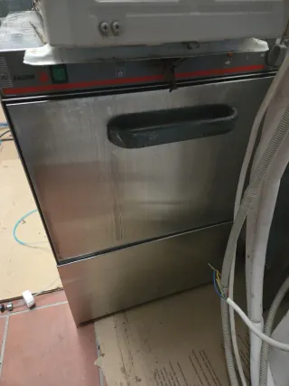 Lavavajillas industrial Fagor