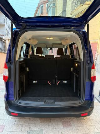 Ford Tourneo Courier 2014