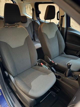 Ford Tourneo Courier 2014