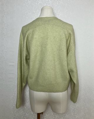 Jersey verde pastel cuello pico Talla XS Mango