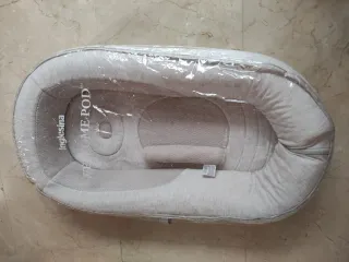 Cuna nido Inglesina. Modelo welcome Pod. Col. beig