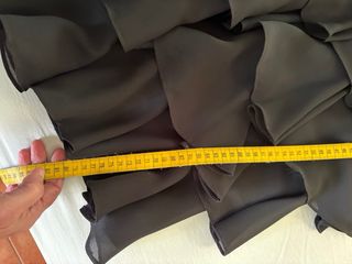 Vestido Negro Encaje y Volantes