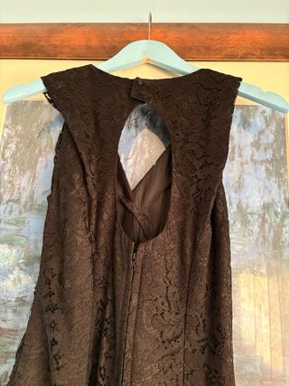 Vestido Negro Encaje y Volantes