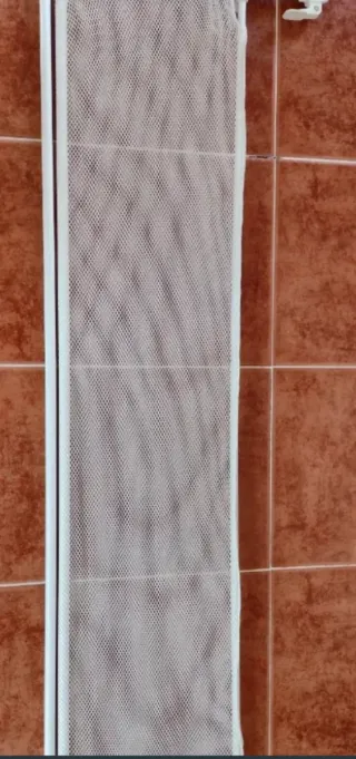 Barra de seguridad blanca para cama