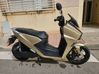 Moto Horwin SK3
