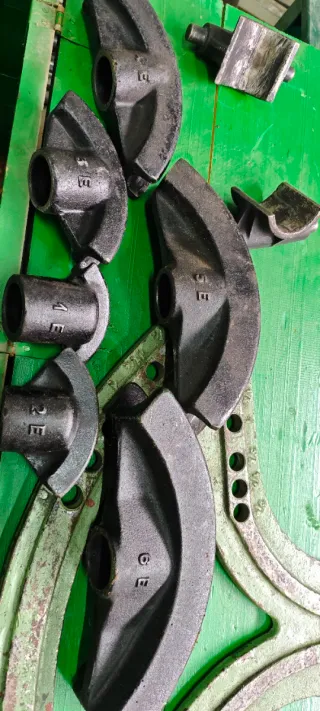 Curvadora de tubos VAS C-11-2 Mod-12