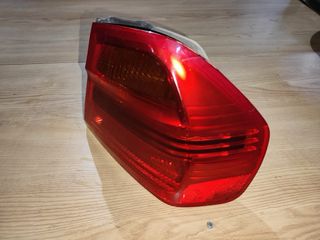 Piloto Trasero Derecho Exterior BMW E90