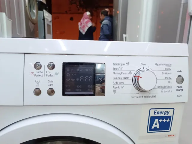 Lavadora 'BOSCH' 8kg 1200rpm A+++