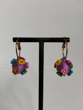 Pendientes aro bola flores cuentas colores