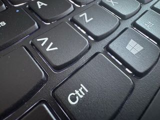 PORTATIL LENOVO THINKPAD 14" TACTIL I7 11G 16GB