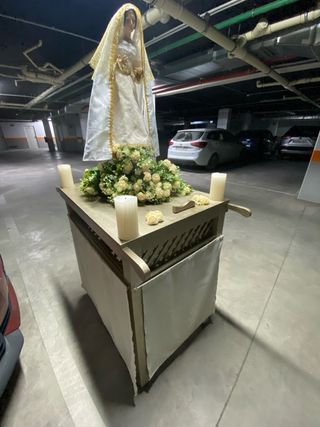 Mini paso Semana Santa con Virgen