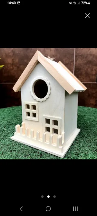 CASA DE MADERA PARA PÁJAROS. JARDIN-TERRAZA