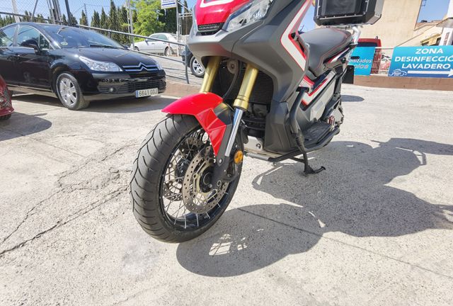 HONDA X-ADV 750 2019