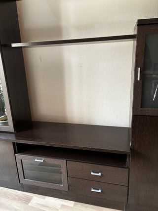 Mueble de salón y mesita auxiliar