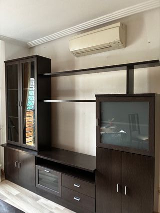 Mueble de salón y mesita auxiliar