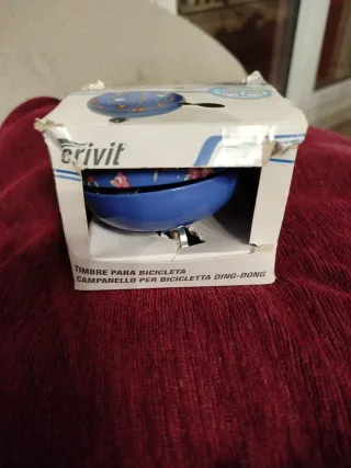 Timbre para bicicleta floral azul Marca Crivit.