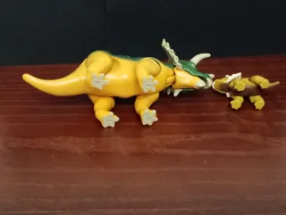 Triceratops y Bebé Playmobil