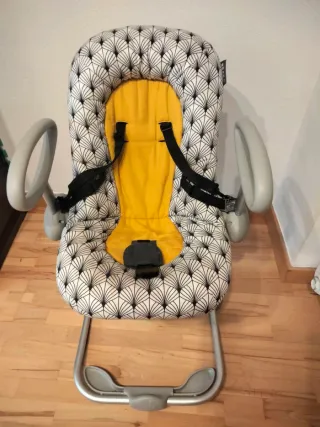 Hamaca Up&Down para bebé con diseño moderno