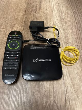 Decodificador Movistar TV con Mando y Cargador