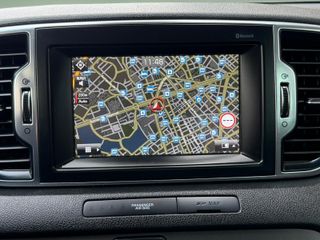 KIA Sportage 1.T CRDI - Solo 95.000 kms - Garantía