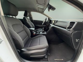 KIA Sportage 1.T CRDI - Solo 95.000 kms - Garantía