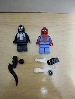 Lego Spiderman y Venom