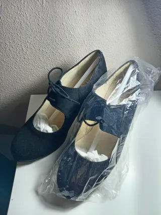 Zapatos Flamenco Begoña Cervera Talla 35 Negros