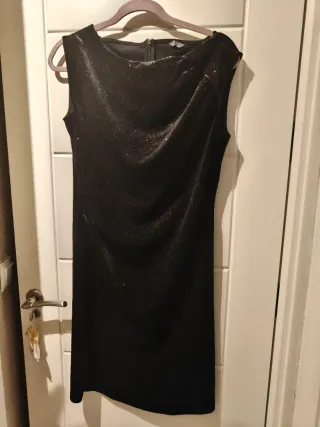 Vestido fiesta negro brillante