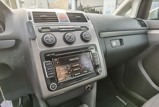 Volkswagen Touran  - Etiqueta C - 140cv DSG